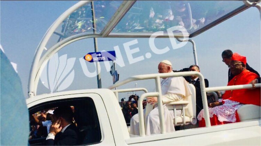 Kinshasa : Le Pape François est arrivé à l’aéroport de Ndolo pour la messe